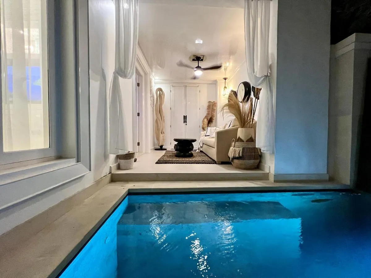 Moon Villas Umalas Canggu  Canggu (Bali)