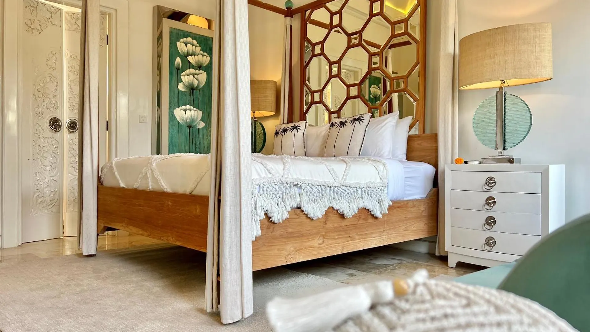 Moon Villas Umalas Canggu  Indonesia